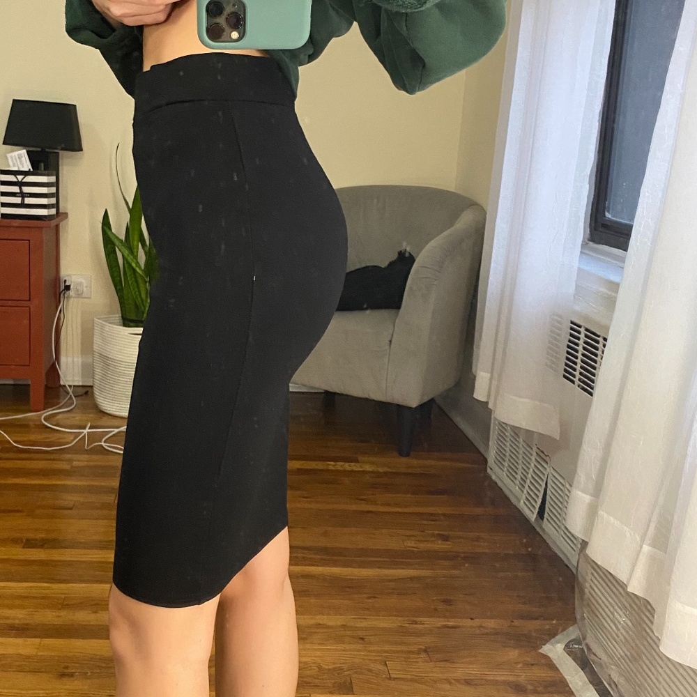 Black Pencil Skirt - Picture 2 of 5